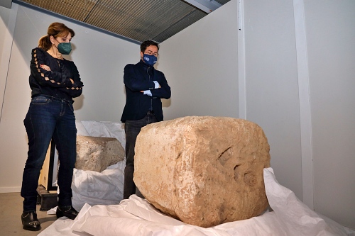 El pedestal de Caracalla ya está en El Ejido para su restauración