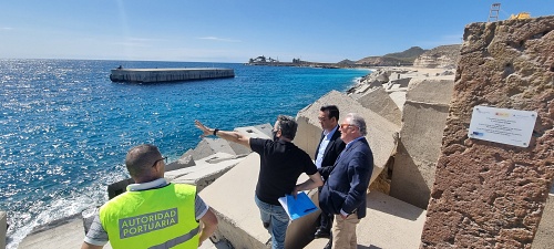 El duque de alba del Puerto de Carboneras y el Muelle de Ribera I quedarán unidos