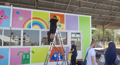 El Puerto de Almería acondiciona la ludoteca infantil durante la OPE 