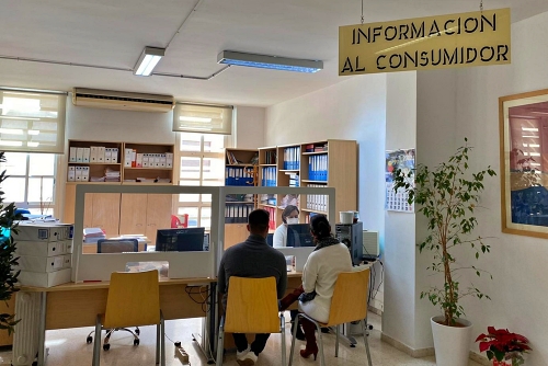 La Oficina del Consumidor de Adra atiende a casi un millar de usuarios en 2021