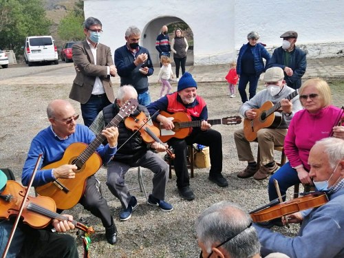 Barranco Almerín de Adra celebra el Besapiés del Cristo de Medinaceli