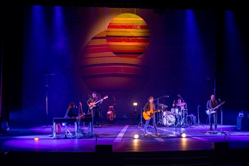 Quique González conduce a sus seguidores en un viaje por canciones repletas de imágenes