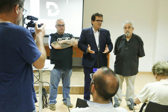 El colectivo artístico y fotográfico de la provincia se reúne en la conferencia ‘Entre Imágenes’