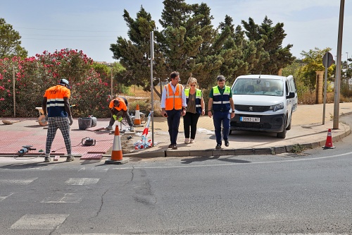 Las obras del carril bici e itinerario peatonal del Vial Sur en El Ejido a punto de finalizar