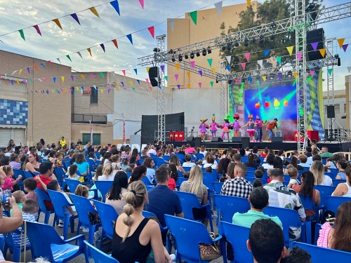 6000 personas disfrutan de espectáculos en la Feria y Fiestas de Adra