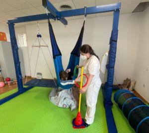 El Hospital Torrecárdenas activa la primera sala de rehabilitaciónc con integración sensorial