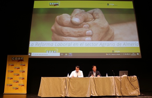 COAG analiza en El Ejido el impacto de la reforma laboral en el campo