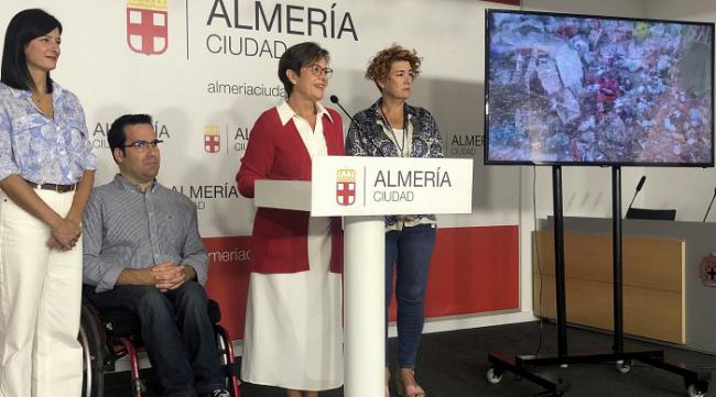 El PSOE reclama remunicipalizar el servicio de limpieza