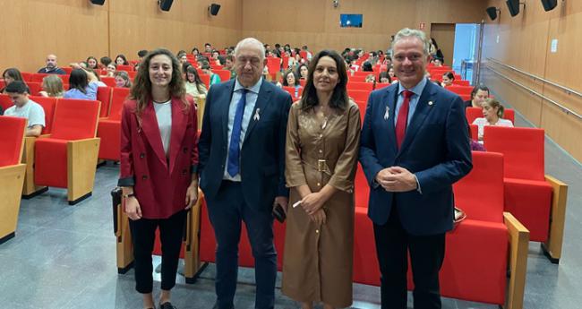 La AECC fomenta la vocación científica entre los estudiantes