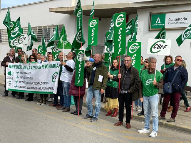 Faltan 500 profesionales en la Atención Primaria 