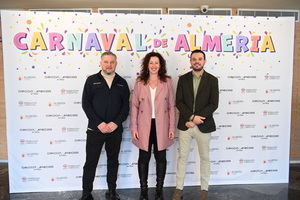 La cantera del Carnaval se sube al escenario para compartir su talento con divertidas letras