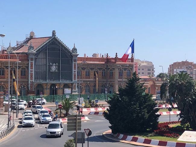 La Estación Intermodal y el Puerto de Almería se convierte en territorio francés