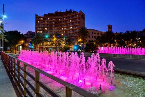 Almería se tiñe de violeta contra la trata y la explotación sexual