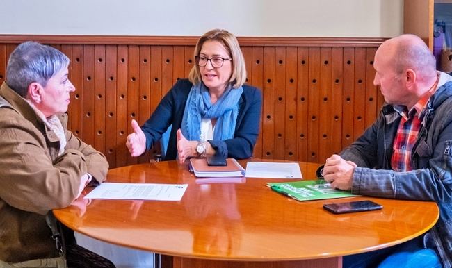 CSIF Sanidad se reúne con la alcaldesa de Níjar para impulsar la calificación de ‘zona de especial aislamiento y difícil cobertura’ para la comarca