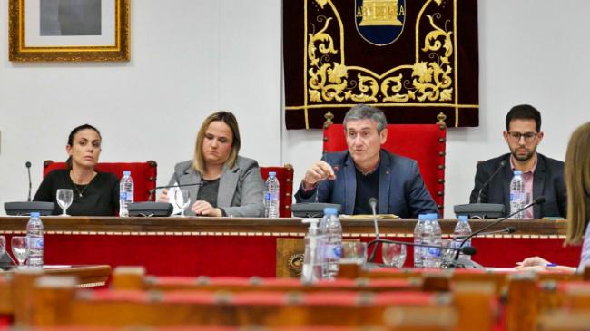 Adra duplica el periodo en el fraccionamiento de tributos municipales