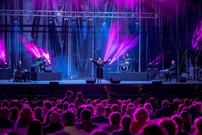 Tamara Jerez hace sentir la magia de la insustituible Rocío Jurado