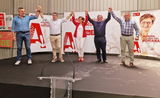 Patxi López recupera a Indalecio Gutiérrez para celebrar el Dïa de la Rosa en Almería