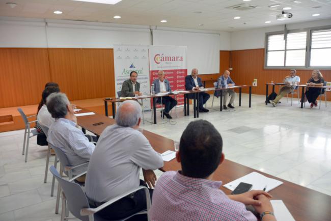 El PSOE apoya al sector empresarial para seguir creando empleo