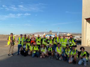 Una veintena de spotter fotografían en el Aeropuerto de Almería