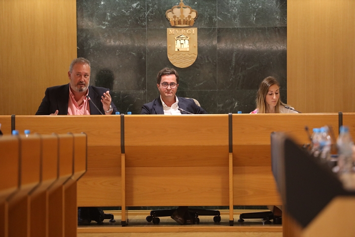 El Ayuntamiento de El Ejido actualiza las ordenanzas fiscales