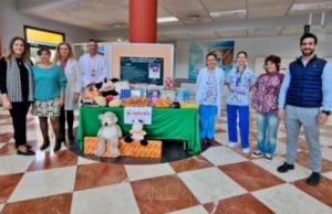 El Hospital de Poniente llena su programa navideño de música, magia e ilusión