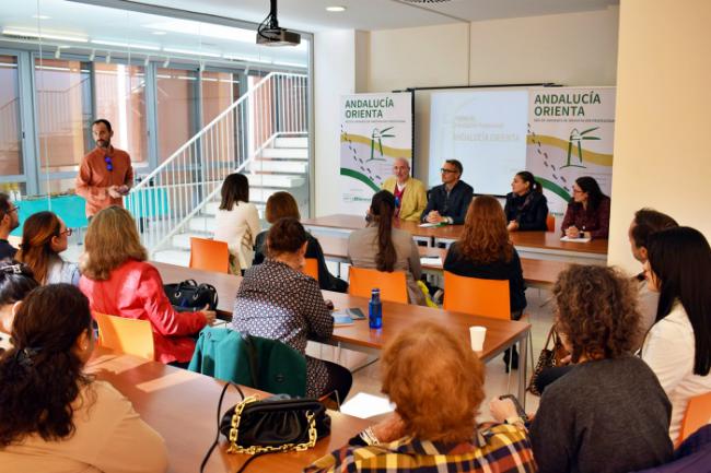 Verdiblanca dará orientación laboral en el casco histórico