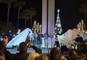 La Plaza de las Velas vuelve a alumbrar una Navidad muy musical