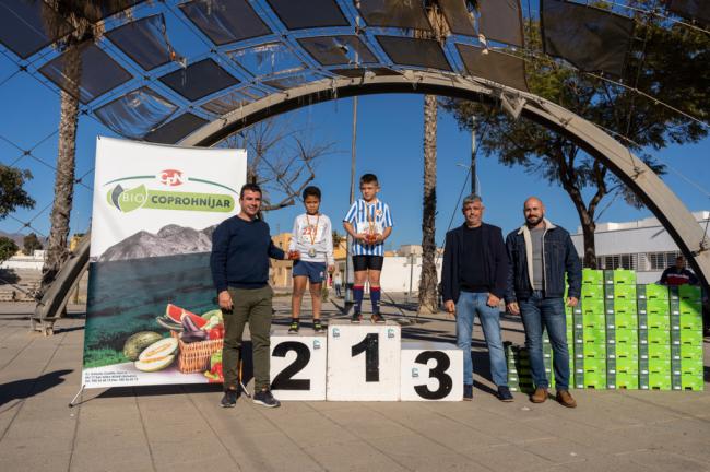 Diversión y emoción hasta la recta final en la Carrera de San Silvestre de Níjar