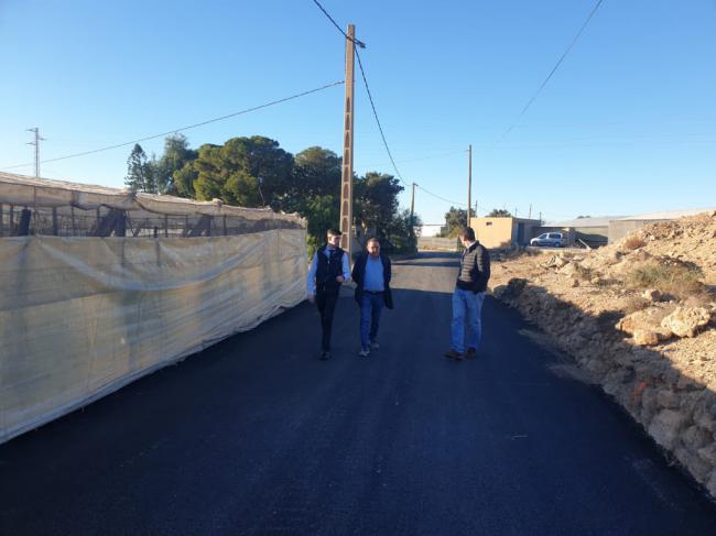 El camino rural La Granja mejora tras las obras de pavimentación