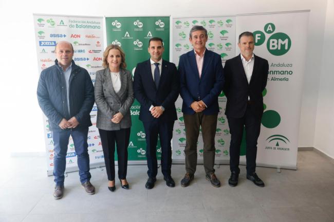 Presentación en Adra de las selecciones andaluzas de balonmano para el Campeonato de España