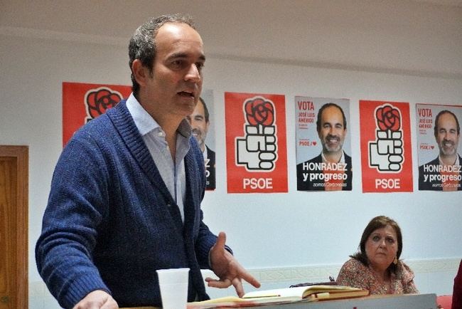 Acuerdo en asamblea del PSOE respalda la moción de censura en Carboneras