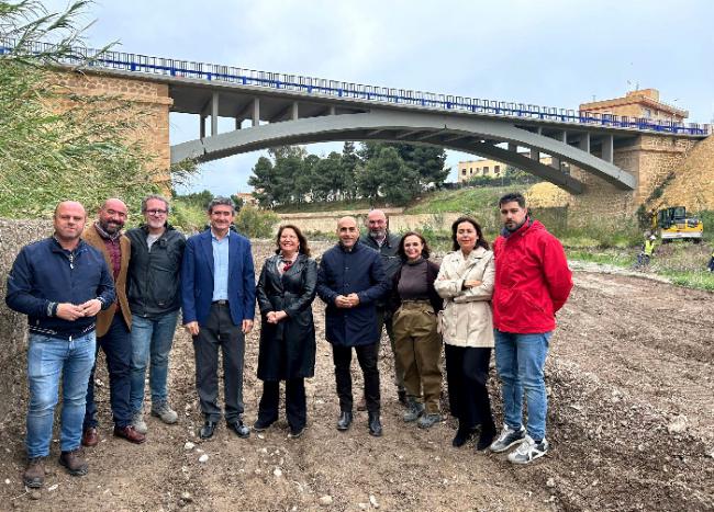 La Junta invierte 400.000 euros en obras de mejora del río Adra