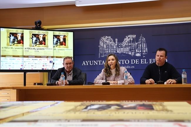 Vuelven los animales y las labores del campo con la Feria del Ganado de Tarambana