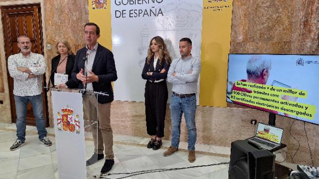 'La Administración cerca de ti' gestiona 1.134 trámites en 68 municipios de Almería