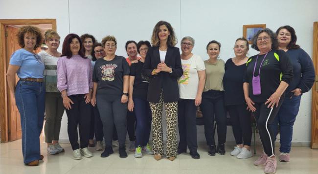 Charla-coloquio sobre la menopausia en el cierre de la II Semana Salud y Mujer