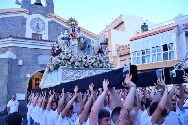 Balerma muestra su fervor por la Virgen del Carmen