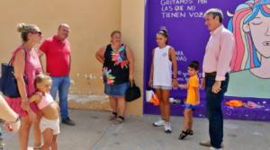 Manuel Cortés visita el I Campamento de Verano de ‘Siempre Valientes’ de Adra