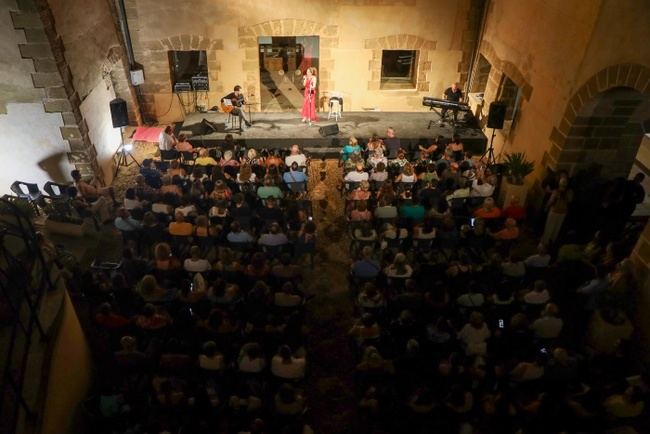 El Ciclo de Conciertos del Castillo de Guardias Viejas culmina con éxito