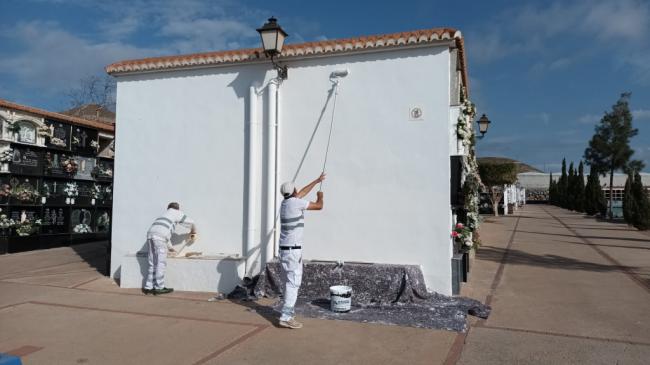 Adra prepara seguridad especial para el Día de Todos los Santos