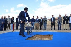 Inicia la construcción del Complejo Deportivo de Almerimar