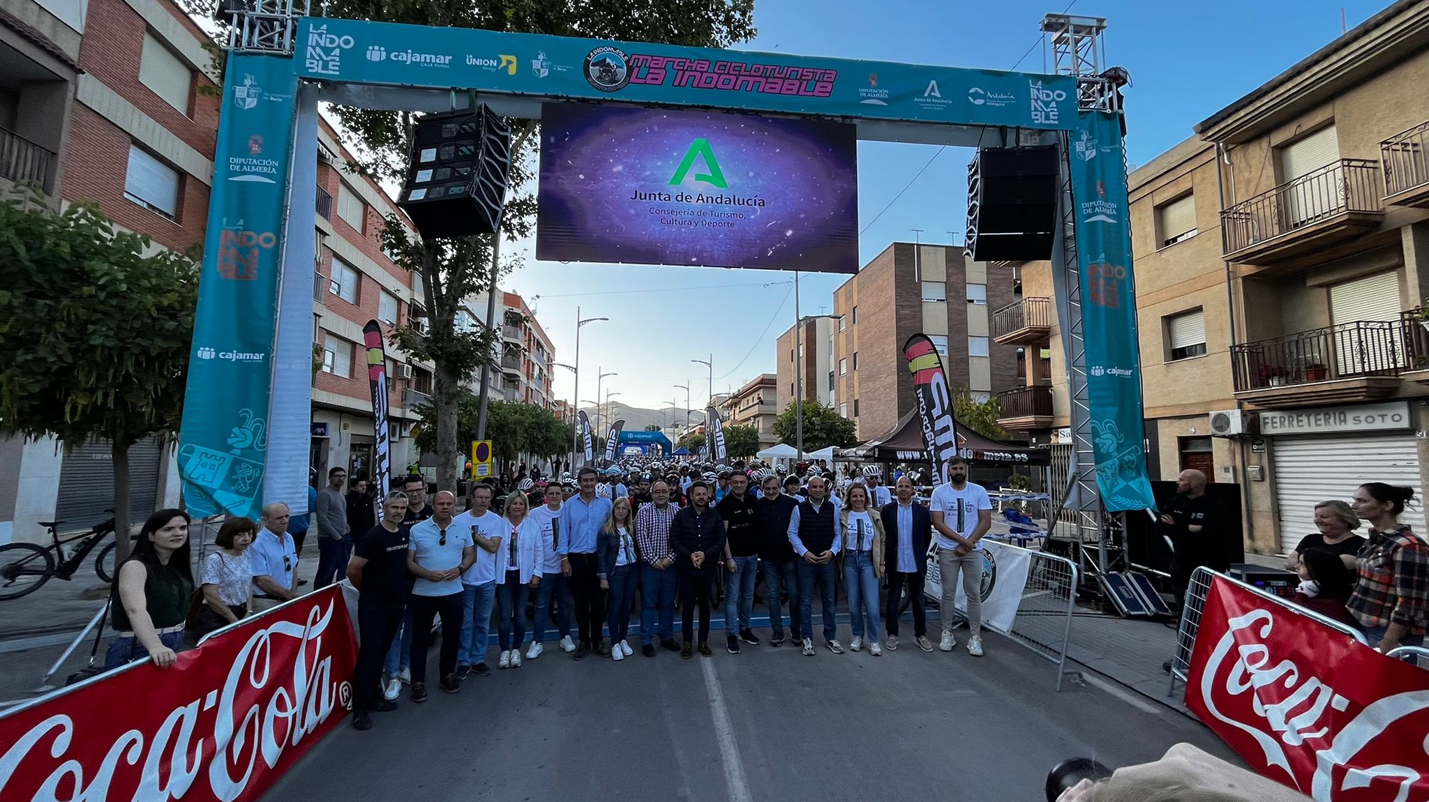 Más de 1.500 ciclistas pedalean en La Alpujarra con la Marcha Cicloturista La Indomable