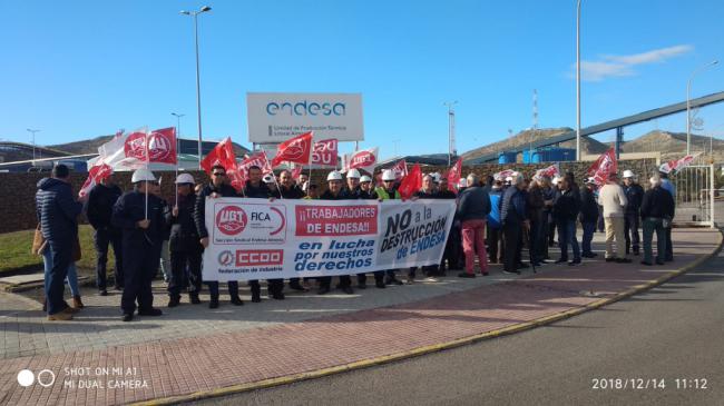 En huelga los trabajadores de Endesa de Almería