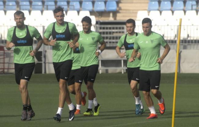 El Almería reanuda los entrenamientos para preparar el partido contra el Córdoba