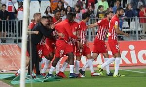 2-0: El Almería se impone al Granada CF