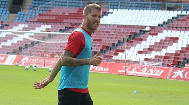 El capitán de la UD Almería dice que “Ya estamos jugando el partido del domingo”