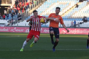 0-1: El Almería se queda con las ganas