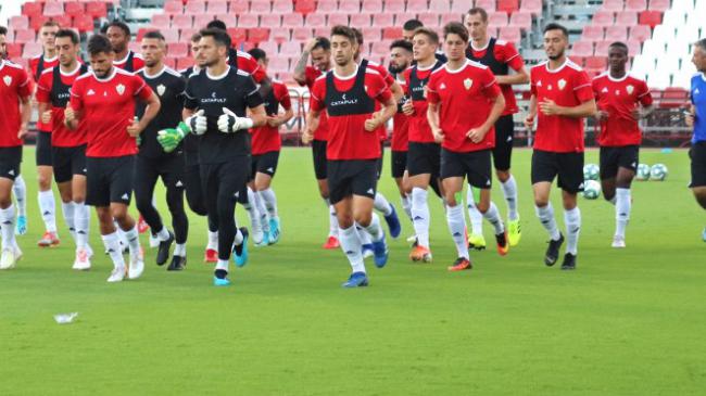 El Almería se prepara para defender el liderato