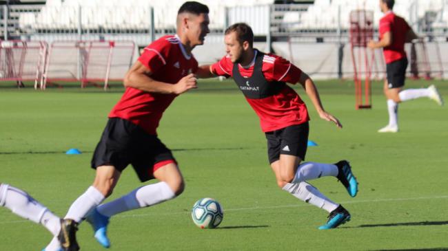 La primera plantilla trabaja a puerta cerrada pensando en el Cádiz