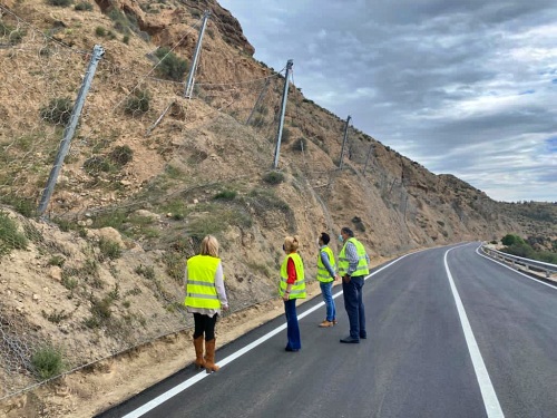 La Junta abre antes de lo previsto la carretera A-1075 de Alhabia