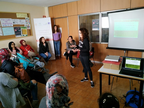 ERACIS lleva la igualdad llegan a todos los barrios de Almería